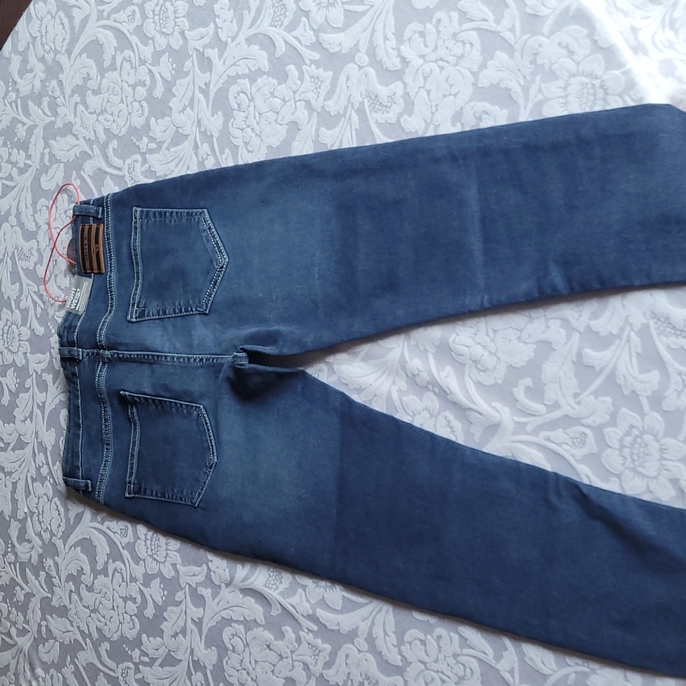 Jeans - Picture 3 of 5